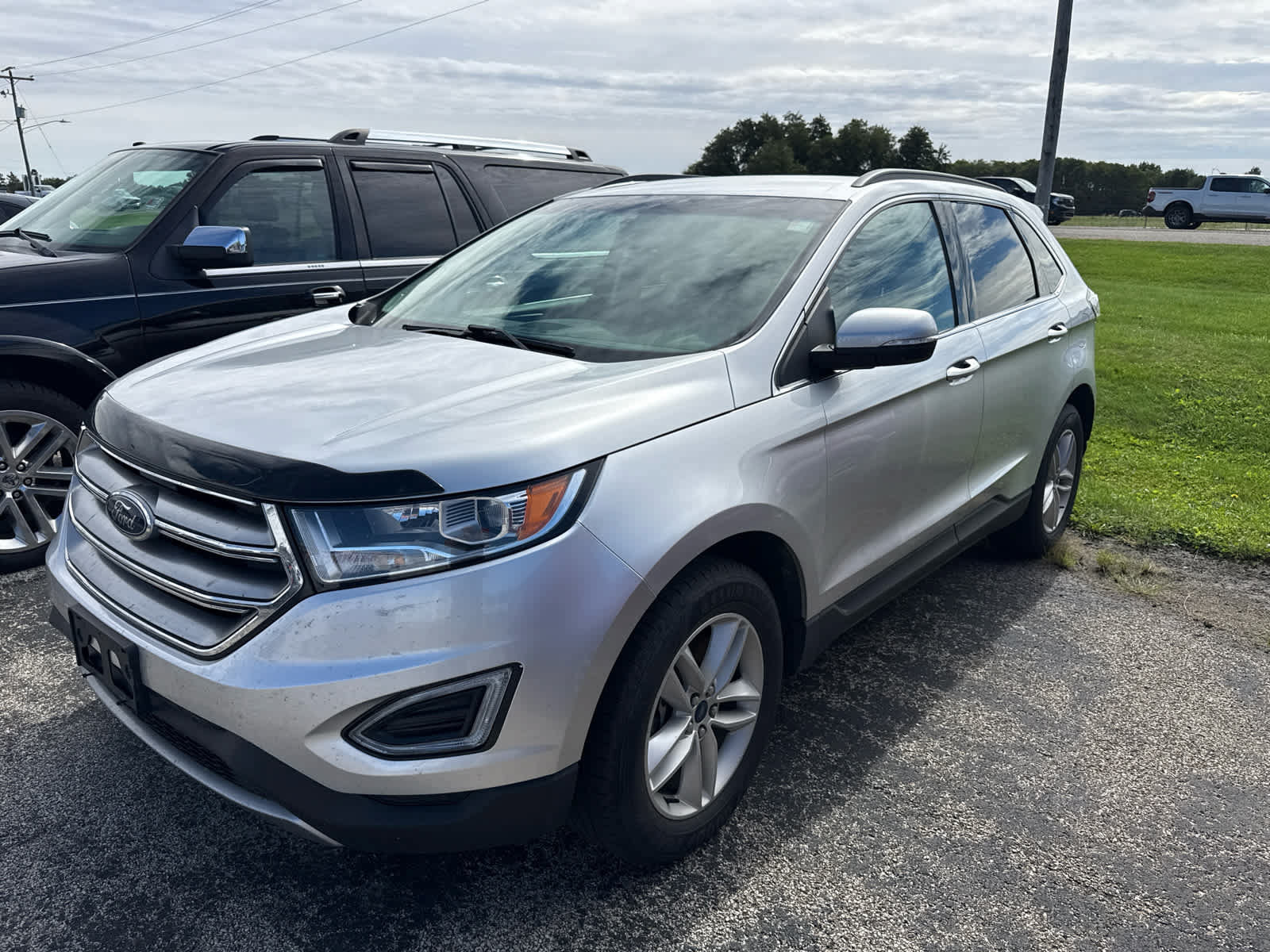 Used 2018 Ford Edge SEL w/ Equipment Group 201A AWD/4WD image 7