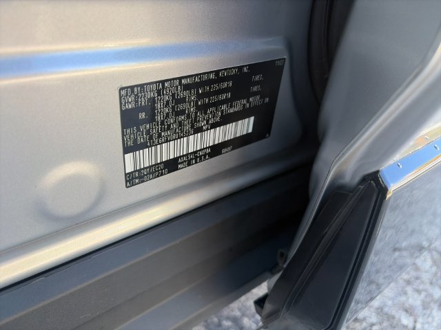 Used 2024 Toyota RAV4 XSE w/ Advanced Technology Package AWD/4WD image 34