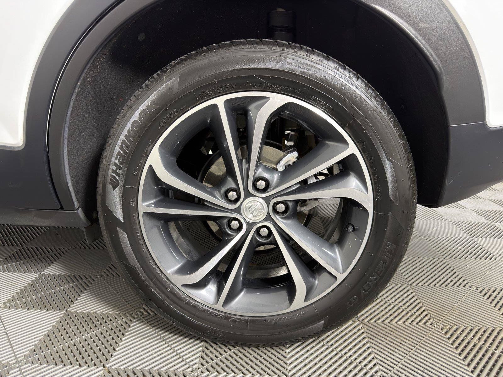 Certified 2023 Buick Encore GX Select FWD image 17