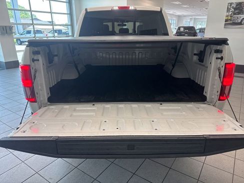 Used 2020 Ford F150 Platinum w/ Equipment Group 701A Luxury AWD/4WD image 18