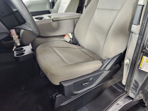 Certified 2018 Ford F150 XLT w/ Equipment Group 301A Mid image 13