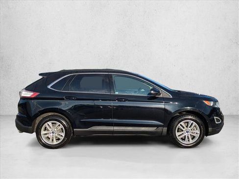Used 2017 Ford Edge SEL w/ Equipment Group 201A AWD/4WD image 4