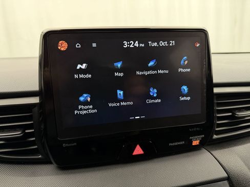 Used 2022 Hyundai Veloster N image 20