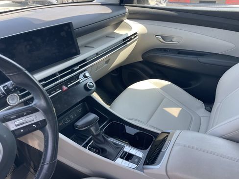 Used 2025 Hyundai Tucson SEL FWD image 10
