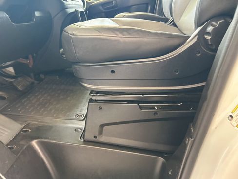 Used 2025 RAM ProMaster 2500 w/ Convenience Group FWD image 42