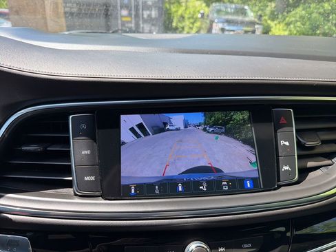 Used 2023 Buick Enclave Avenir w/ Avenir Technology Package AWD/4WD image 31
