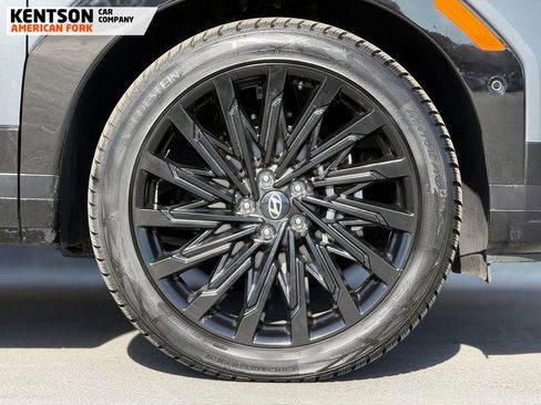 Used 2025 Hyundai Santa Fe Calligraphy image 17