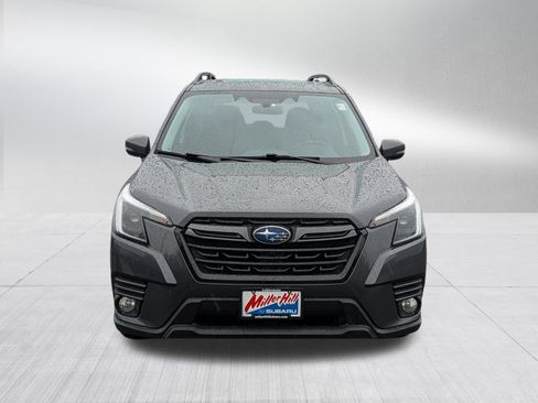 Used 2023 Subaru Forester Limited AWD/4WD image 2