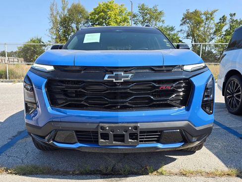 Used 2025 Chevrolet Equinox RS w/ Safety and Technology Package FWD image 2