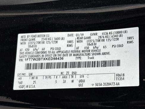 Used 2019 Ford F250 XLT w/ XLT Premium Package AWD/4WD image 35