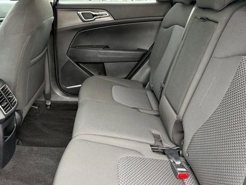 Used 2025 Kia Sportage LX FWD image 26
