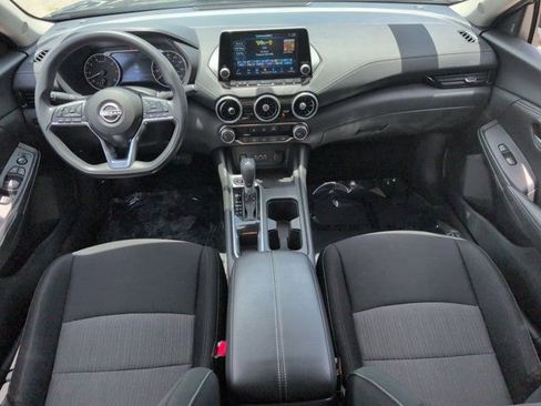 Used 2025 Nissan Sentra SV FWD image 25