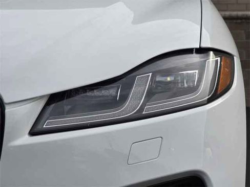 New 2026 Jaguar F-PACE R-Dynamic S image 44