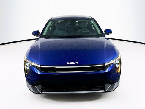 New 2025 Kia K4 EX image 2