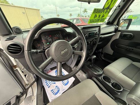 Used 2008 Jeep Wrangler X AWD/4WD image 10