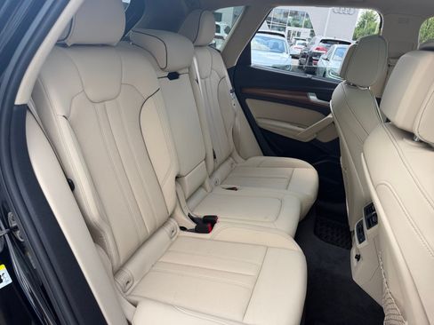 Used 2021 Audi Q5 Prestige w/ Prestige Package AWD/4WD image 33