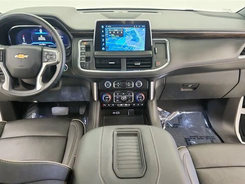 Used 2023 Chevrolet Tahoe Premier w/ Premium Package AWD/4WD image 36