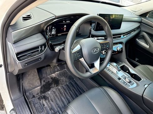 Used 2025 INFINITI QX60 Luxe image 10