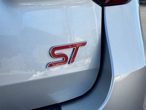 Certified 2022 Ford Explorer ST w/ Equipment Group 401A image 22