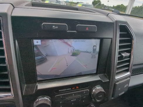 Used 2016 Ford F150 XLT w/ Equipment Group 302A Luxury AWD/4WD image 22