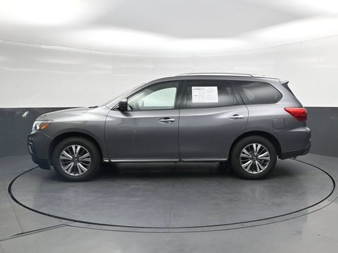 Used 2019 Nissan Pathfinder SL AWD/4WD image 11