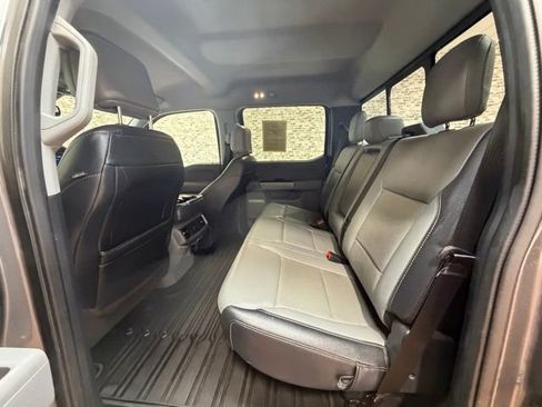 Used 2022 Ford F150 Lariat image 13