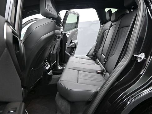 Used 2025 BMW X3 xDrive30i w/ Premium Package image 18