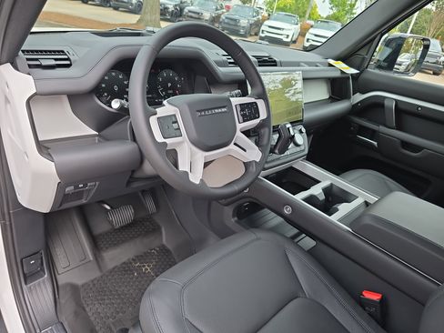 New 2026 Land Rover Defender 110 S image 15