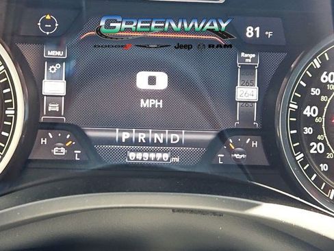 Used 2024 RAM 1500 Laramie AWD/4WD image 30