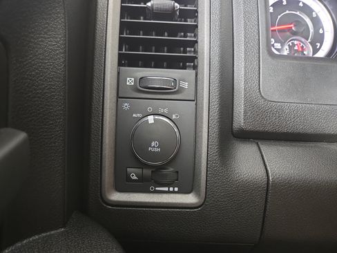 Certified 2022 RAM 1500 Tradesman w/ Tradesman SXT Package AWD/4WD image 29