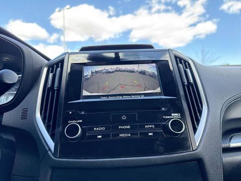 Used 2019 Subaru Forester Premium w/ All-Weather Package AWD/4WD image 22