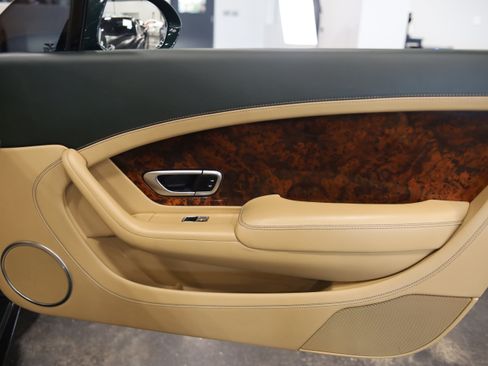 Used 2017 Bentley Continental GT V8 S AWD/4WD image 27