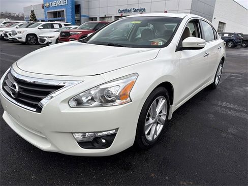 Used 2015 Nissan Altima 2.5 SL w/ Technology Package image 10