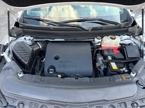 Used 2020 Buick Enclave Essence w/ Sport Touring Edition FWD image 38