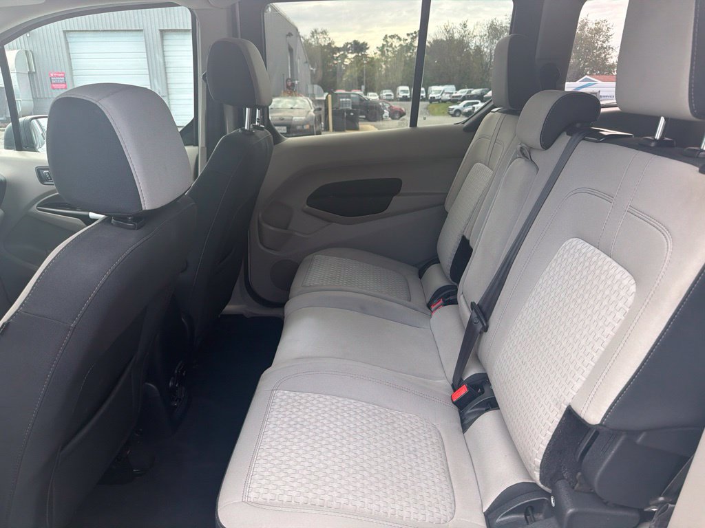Used 2022 Ford Transit Connect XLT FWD image 10