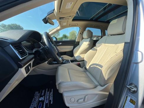 Used 2024 Audi Q5 2.0T Premium Plus image 11