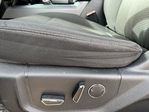 Used 2017 Ford F150 XLT w/ Equipment Group 302A Luxury image 16