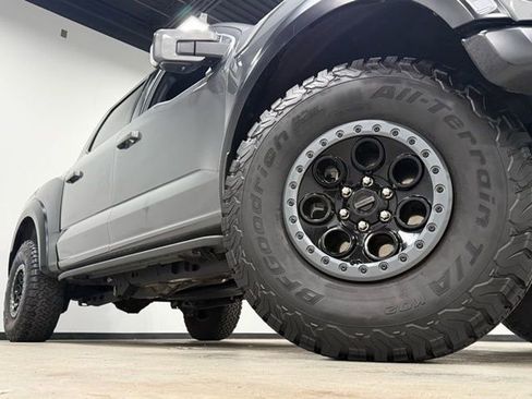 Used 2025 Ford F150 Raptor image 3