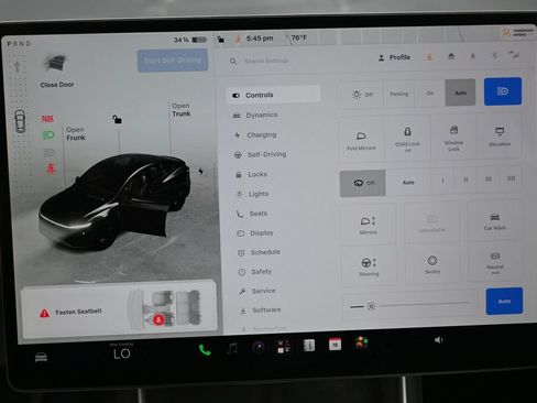 Used 2026 Tesla Model Y Long Range RWD image 25
