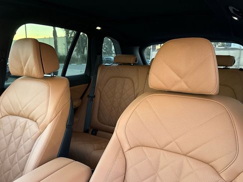 New 2026 BMW X5 sDrive40i w/ M Sport Package image 19