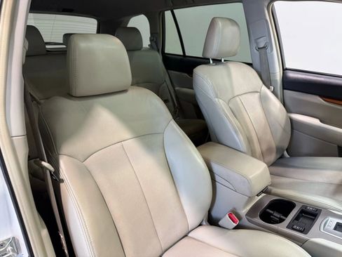 Used 2013 Subaru Outback 2.5i Limited w/ Moonroof Pkg image 29