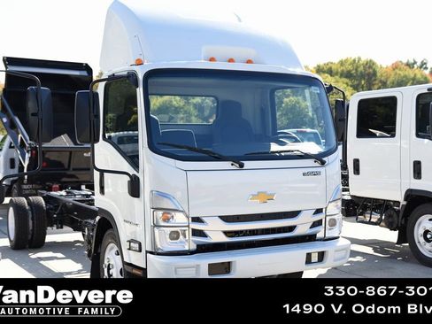 New 2025 Chevrolet Low Cab Forward 5500HG image 1