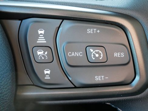 New 2026 Jeep Gladiator Rubicon w/ Safety Group image 16