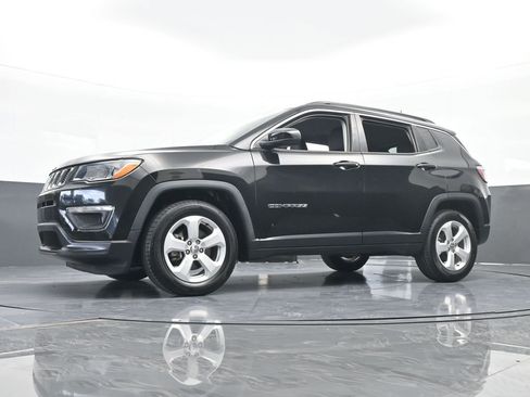 Used 2019 Jeep Compass Latitude w/ Popular Equipment Group image 54