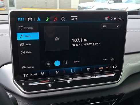 Certified 2025 Volkswagen ID.4 Pro S Plus AWD/4WD image 19