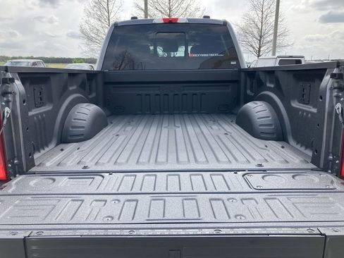 Used 2024 Ford F250 Lariat w/ Lariat Ultimate Package image 26