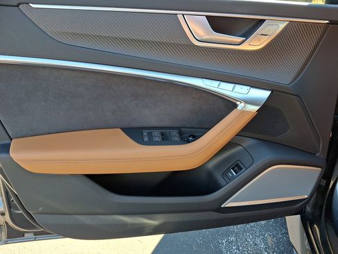 New 2025 Audi RS 6 performance image 8