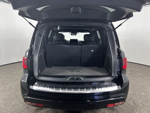 Used 2024 INFINITI QX80 Sensory AWD/4WD image 7