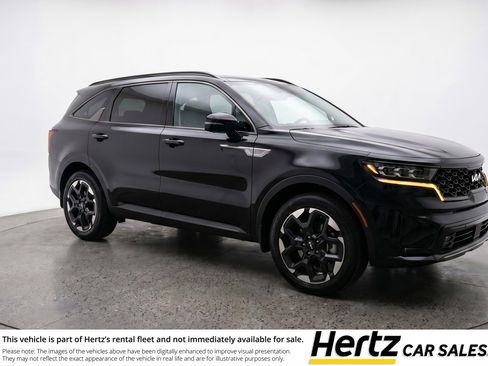 Used 2024 Kia Sorento S AWD/4WD image 1