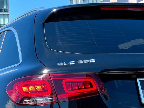 Certified 2022 Mercedes-Benz GLC 300 4MATIC image 8